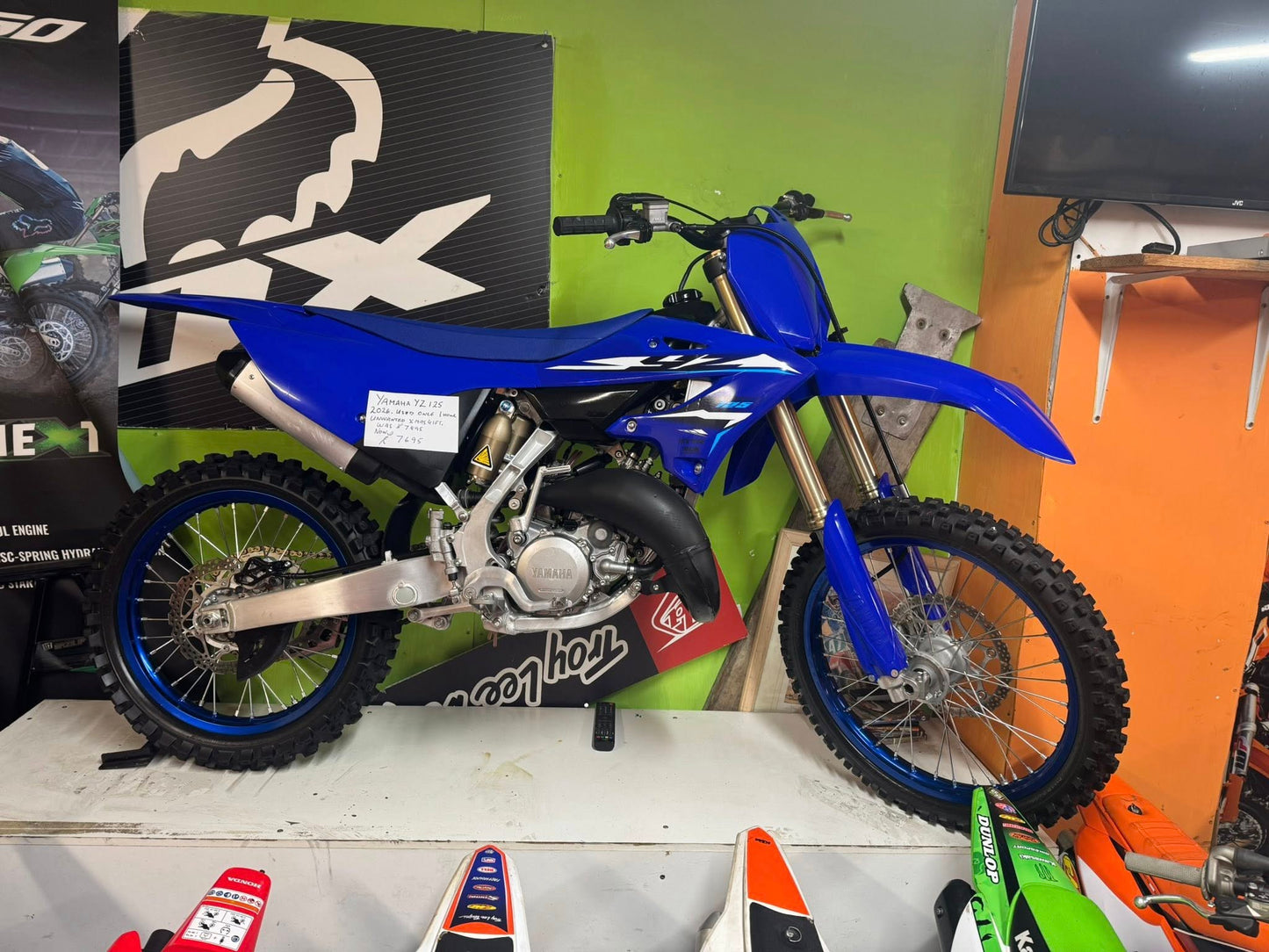 YZ125 26 AS NEW