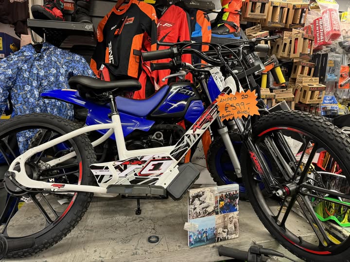 Amped 20 £599 ready to go Ideal ages 10 upover Battery operated