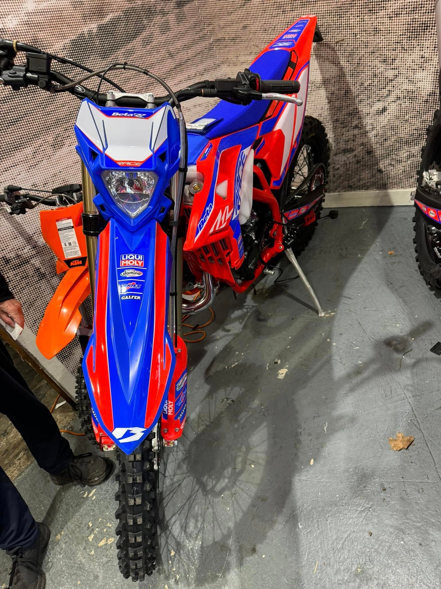 RR RACE 2T 125 MY 2025 ROAD LEGAL CBT ,