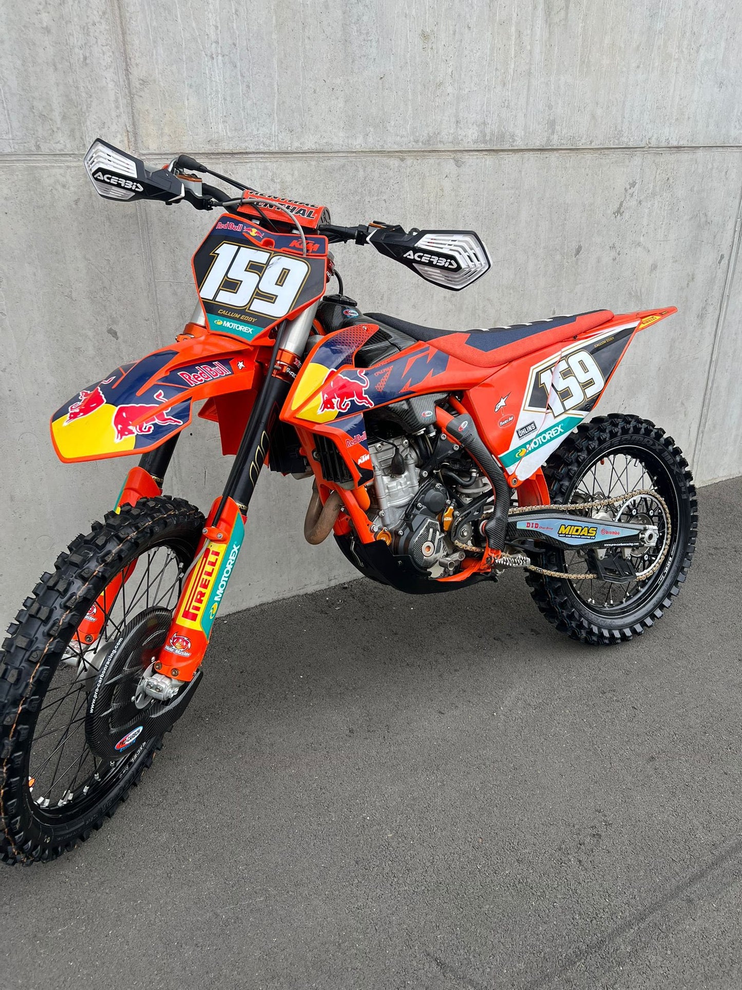 Sxf 250 just in new arrivals 🚨 Pro carbon blind tank frame covers £4395