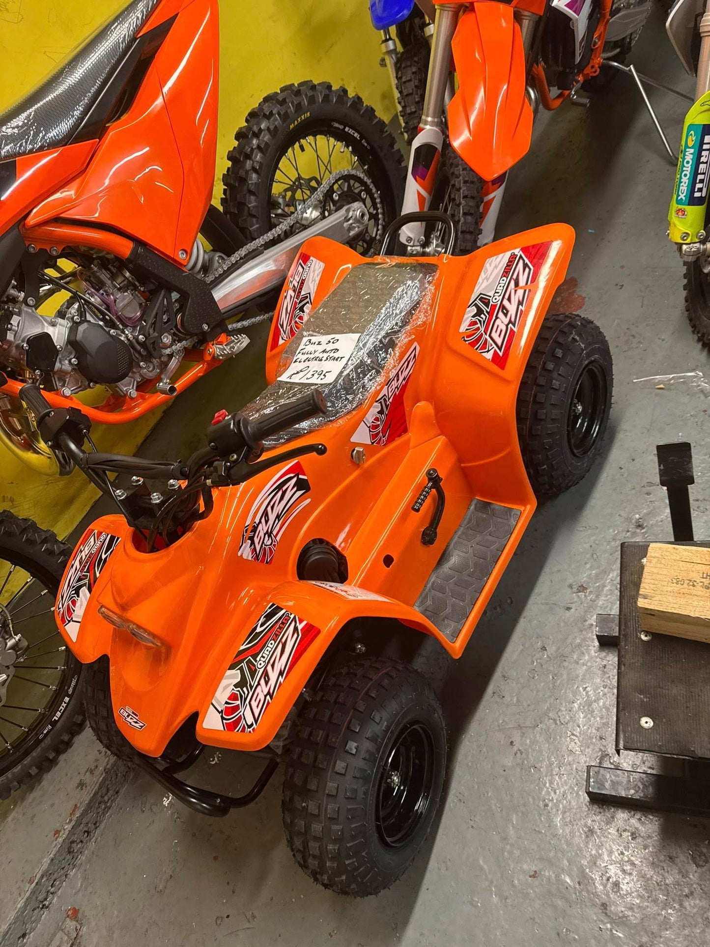 buzz 50 new quad ,