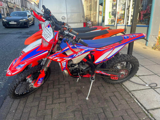 BETA 250 RACING 22 £5495 ROAD AND ENDURO ONO