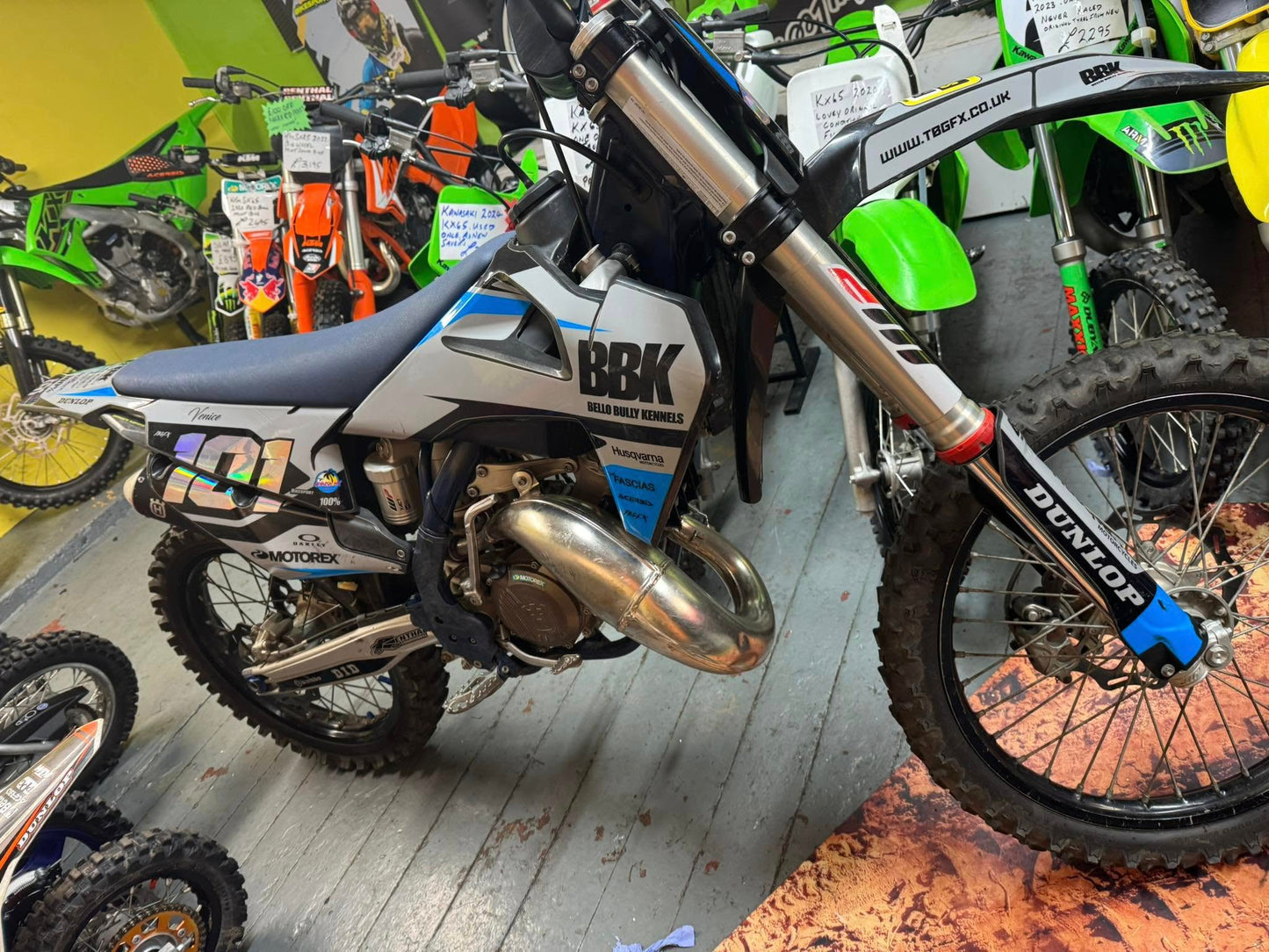 TC 125 22