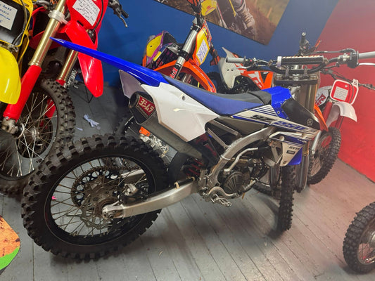 yzf250 16