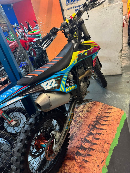 Sxf350 20  Just in  Very sought after  £3995  Psale