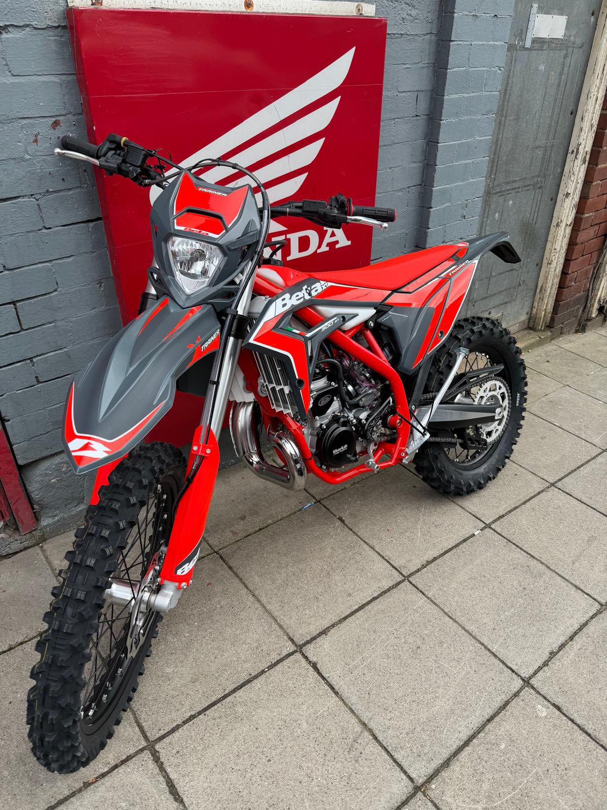 New beta Xtrainer 2026  Finance ✅  Part ex ✅  £6995 brand new with warranty