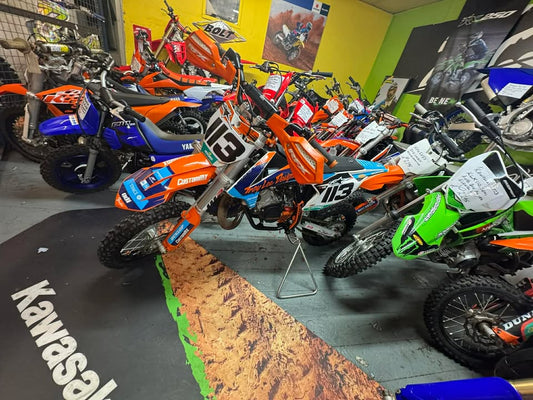 SX 50 17 LOVLEY KIDS AUTO BIKE !