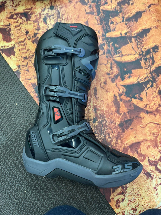 Leatt boots ! Just in  Our price £180 3.5 adults  Our price £300 4.5 rrp £340 all sizes Ava See less