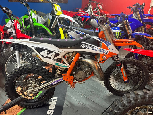 sx 85 22 loads of extras race pipe fmf