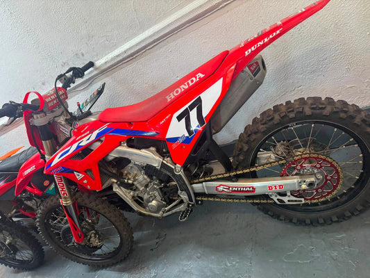 lovley crf250 22 4 smoker great condition,