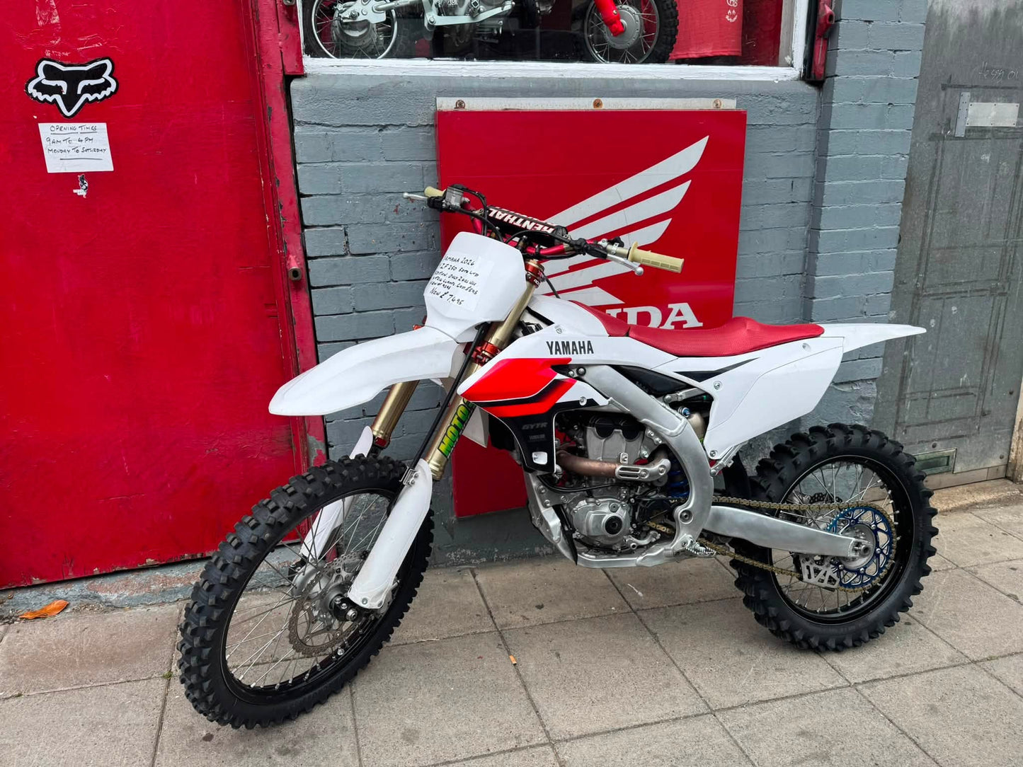 Yzf 250 26  Immaculate throughout new off us in june  59 th limited edition  2 hours use  Xtrig clamps worth £600! £7495 See less