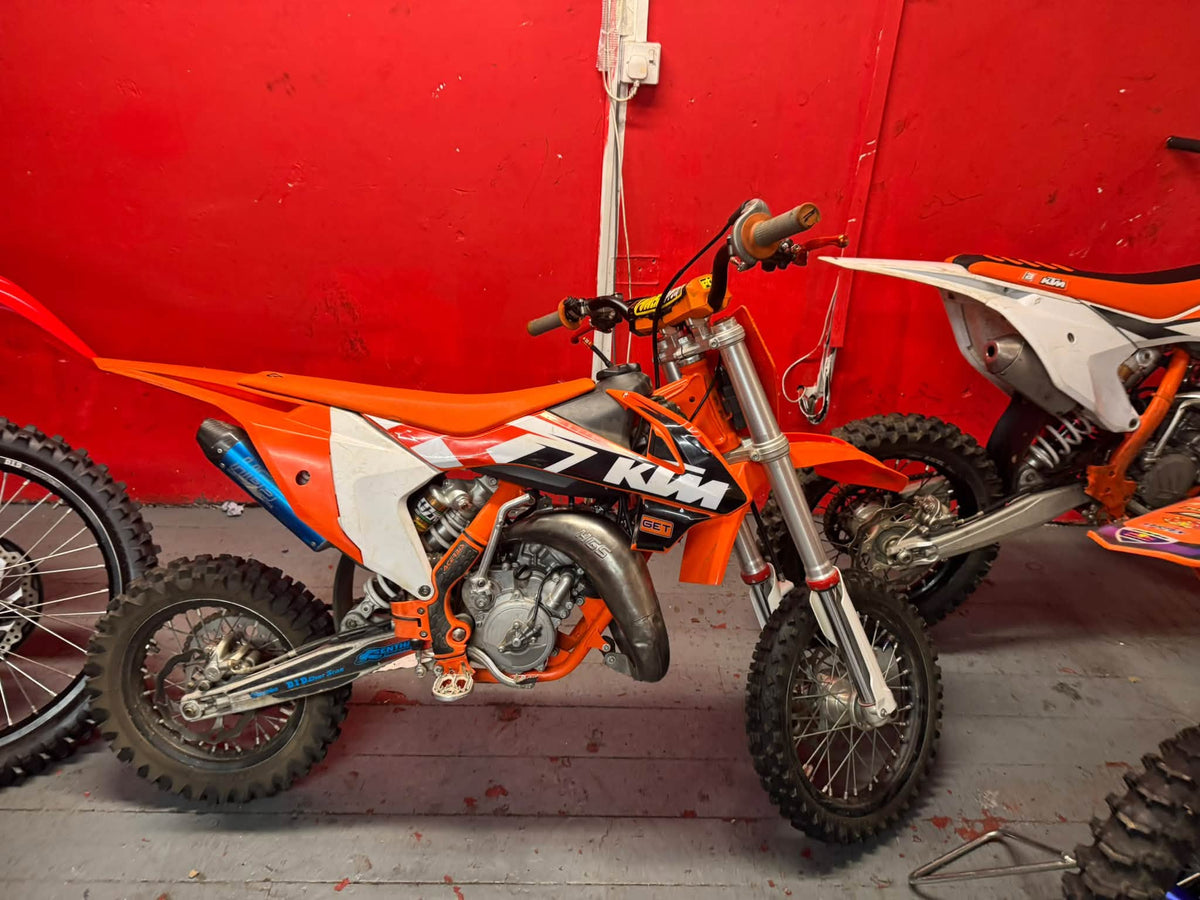 sx 65 24 Hgs exhaust